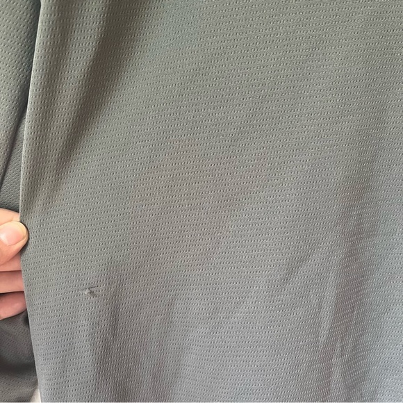 Minnesota Vikings Quarter Zip - Picture 4 of 4